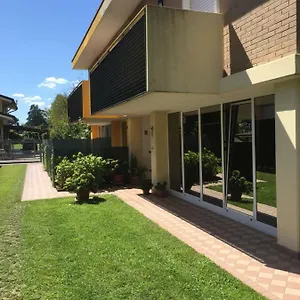 https://a-casa-di-rosa.hotelinveneto.com